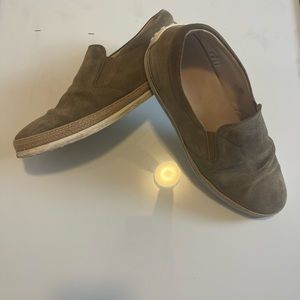 Tod’s Grey Suede Espadrilles